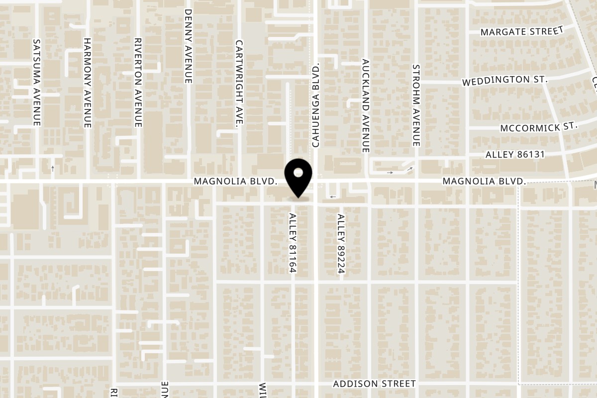 Map showing the location of Amazing Thai Cuisine on 10604 Magnolia Blvd in North Hollywood